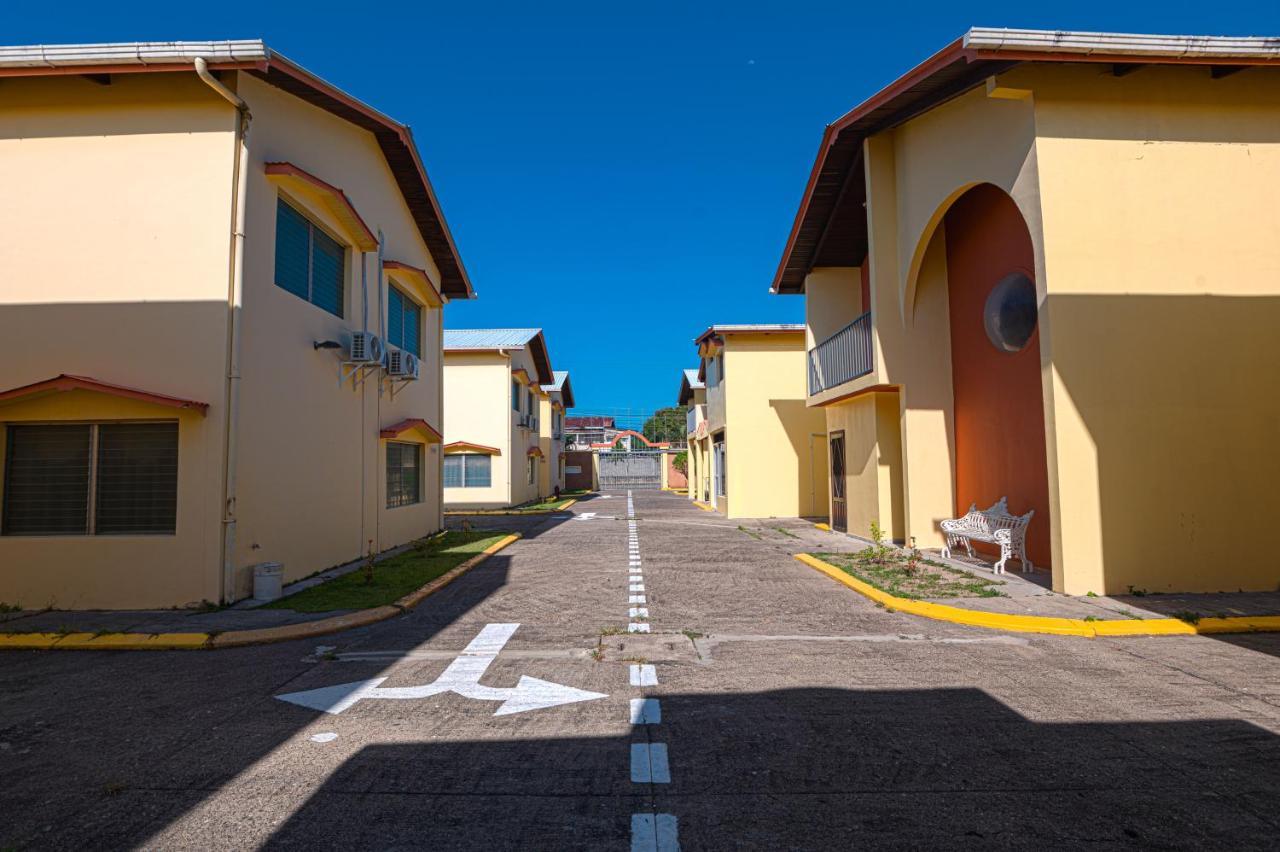 Villas Del Mar La Ceiba Exterior foto